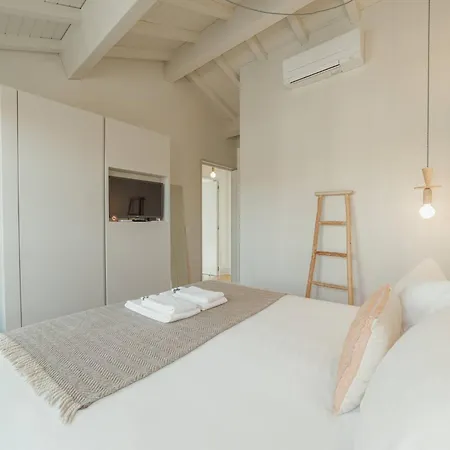 Deluxe Duplex By Hosty Apartmán Porto