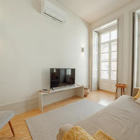 Deluxe Duplex By Hosty *