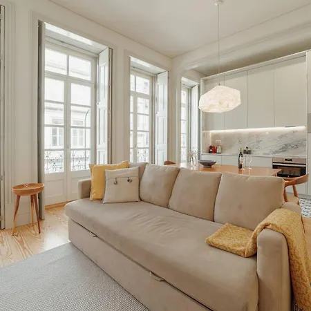 Deluxe Duplex By Hosty