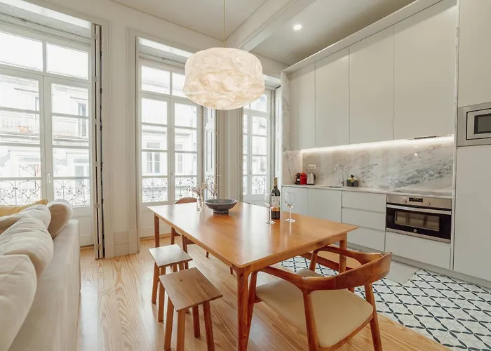 Deluxe Duplex By Hosty