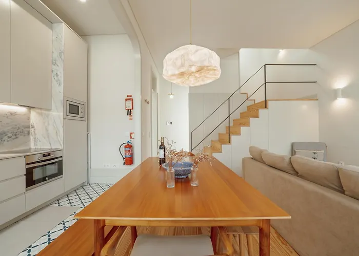 דירה Deluxe Duplex By Hosty *