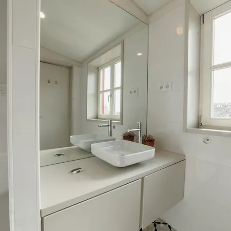 Deluxe Duplex By Hosty Apartment