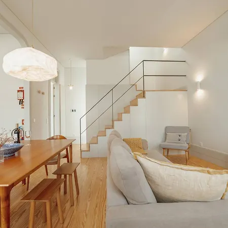 Deluxe Duplex By Hosty